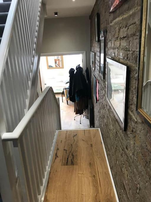 Apartment Elegant 3bed Crouchend In Style With Roof Terrace London