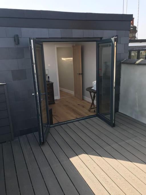Apartment Elegant 3bed Crouchend In Style With Roof Terrace London